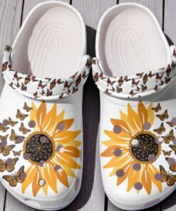 Immemse Butterflies With Sunflowers For Lover Classic Crocs
