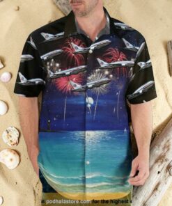 American Airlines Boeing 777 223 er Old Livery Independence Day Hawaiian Shirt