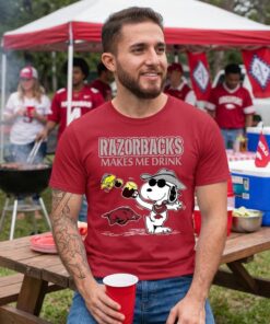 Arkansas Razorbacks Make Me Drinks Unisex Shirt