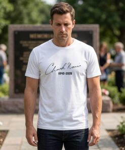 Chuck Norris 1940-2026 Unisex Unisex Shirt