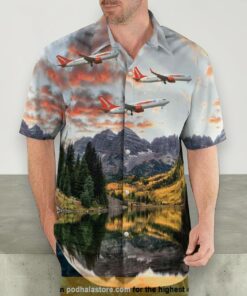 Corendon Dutch Airlines Boeing 737 800 Hawaiian Shirt Man