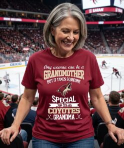 It Takes Someone Special To Be An Arizona Coyotes Grandma Unisex Shirt