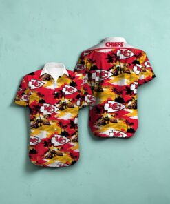 Kansas City Chiefs Trending Hawaiian Shirt, Kansas City Chiefs Gifts, Chiefs Fan Shirt